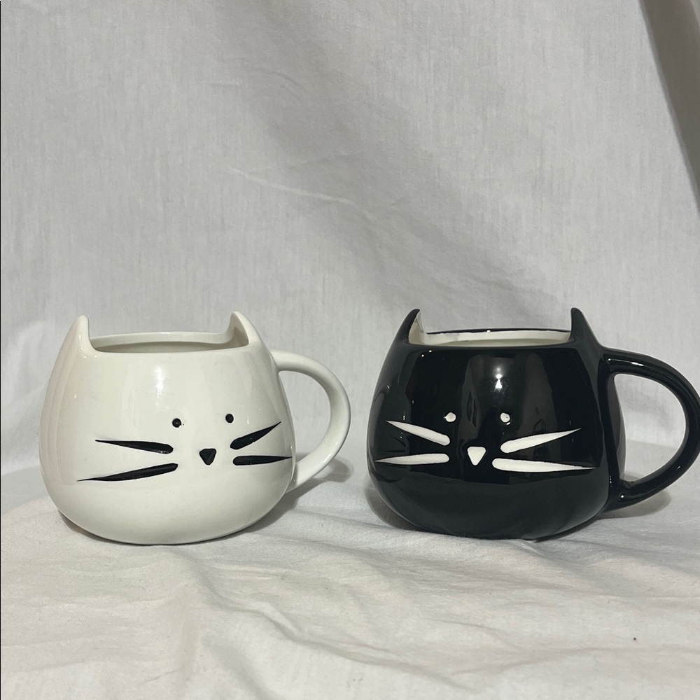 Cat Face Ceramic Mug Set - Black and White